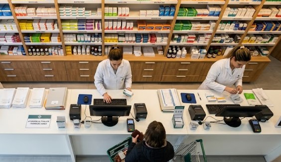 Videovigilancia en farmacias: zonas críticas y cobertura recomendada